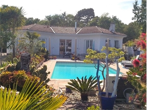 villa à la vente -   33470  GUJAN MESTRAS, surface 130 m2 vente villa - UBI460053494